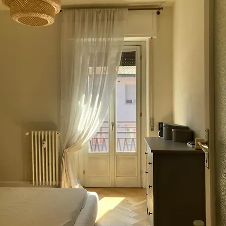 Cosy For Two Newly Renovated * ミラノ