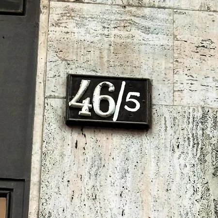 Elegance And Comfort In The Heart Of Moscova *