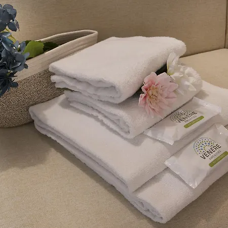 Apartamento La Corte Milanese - Bocconi, Navigli & Duomo *