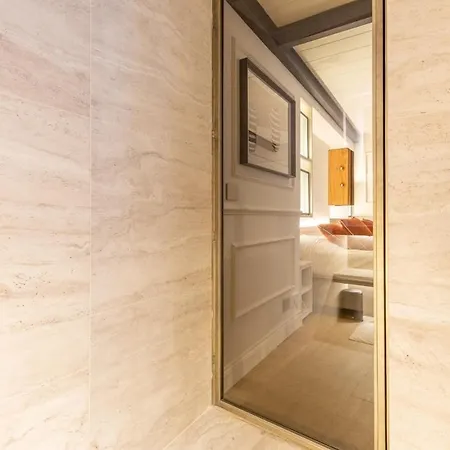 Secret - San Babila Lux & Modern