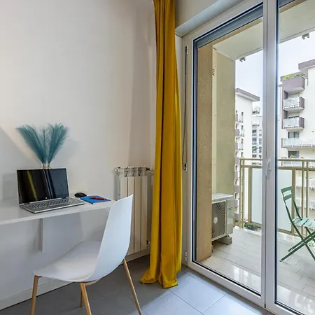 Open Space Lambrate San Raffaele 公寓 米兰