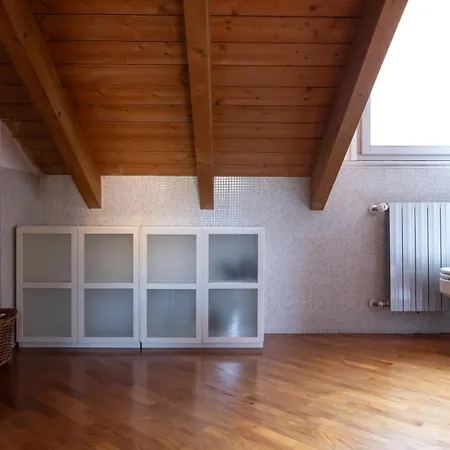 Bellissimo Bilocale Su Due Piani - Mirable Pm * 米兰