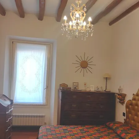 Romantic Flat Navigli Darsena Apartment