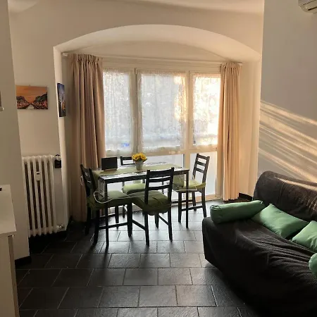 Warm Sunny Lägenhet *