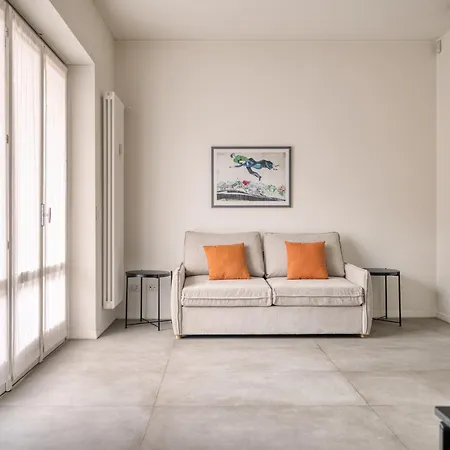 Large Milan's Navigli - 5 Gu... Appartement