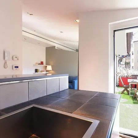 Contempora - Attic With Terrace In The Heart Of Porta Romana *