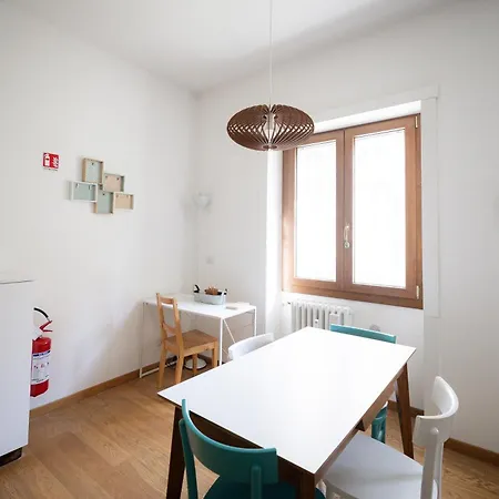 公寓 Two-room 450 Meters From Gelsomini M4 米兰