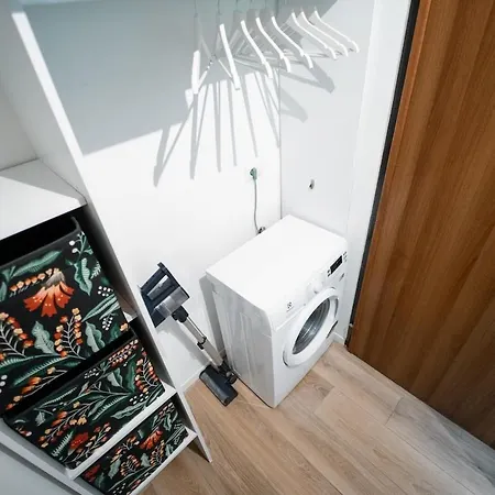 San Siro 6 Min - Life 15 Min Milan