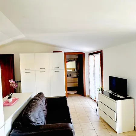 Apartment Duomo In 5 Fermate M3 - Fronte Fondazione Prada Mailand