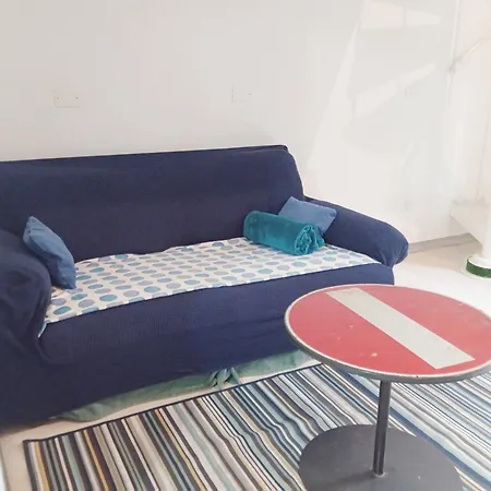 Nina House Yellow Metro Affori Center *