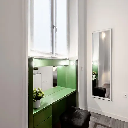 Stayeasy Crocetta - Duomo Walking, 2 Bedrooms 2 Baths Lejlighed Milano