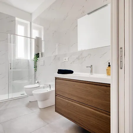 Isola - Leobrothers - Conte 1 * Милан