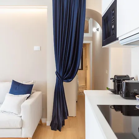 Apartment Just Urban Stays - Accogliente Bilocale Sui Navigli - Metro M2