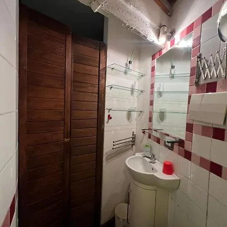 Station - 5min To Duomo Apartamento