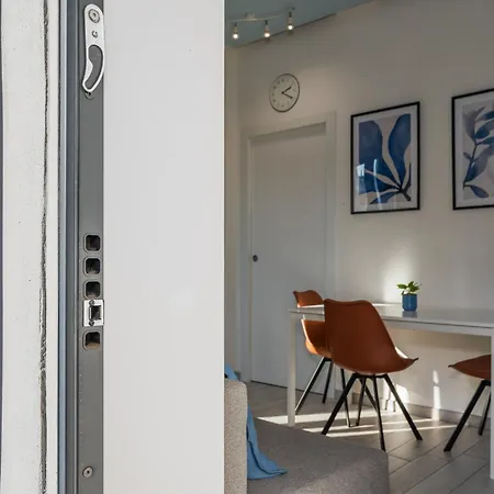 Habesha Flats - A Quiet Retreat Just Steps From The Metro M1 ميلان