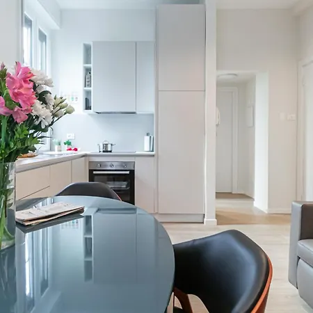 Italianway - Sebastiano Veniero 27 C - Bilocale Apartment Milan