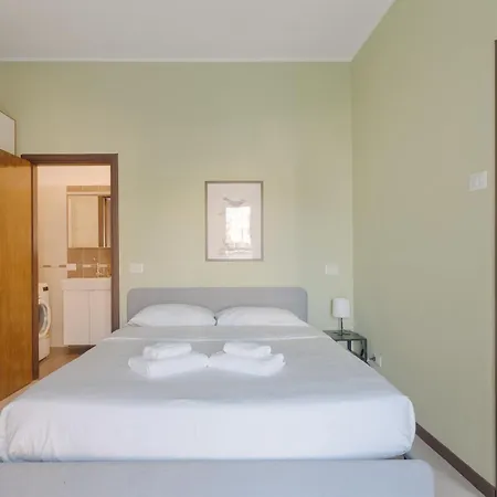 Guesthost - Piccola Bicocca Comfy Flat