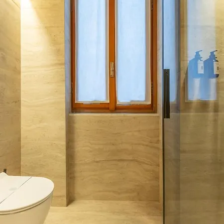 Secret - San Babila Lux & Modern *