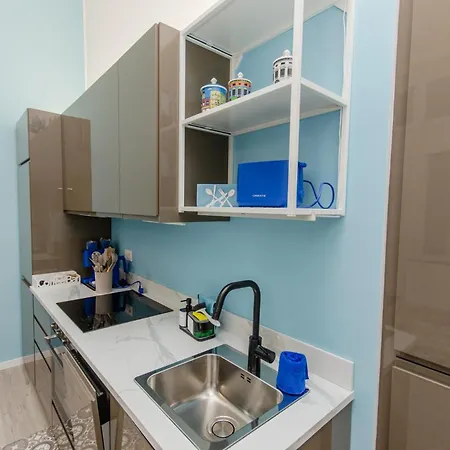 Apartment Stupendo Bilocale Ristrutturato A Nuovo Mm Argonne *