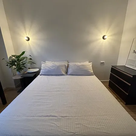 Lejlighed Modern One-bedroom With Terrace - Naviglio Martesana