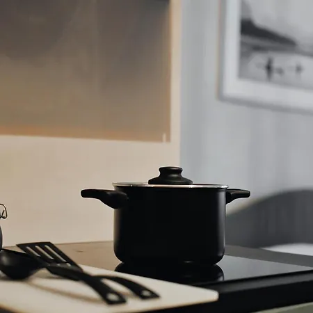 Hostmate - - Pallanza Milán