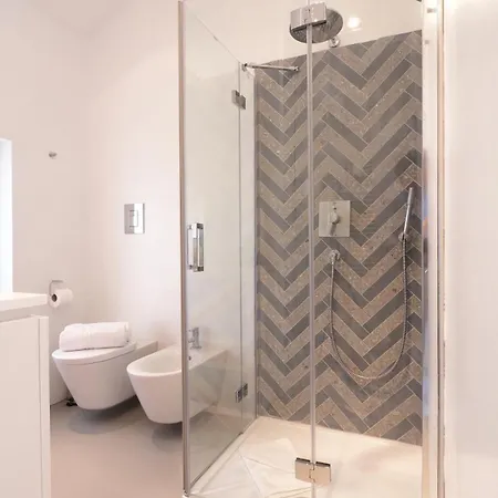 Contempora - Attic With Terrace In The Heart Of Porta Romana