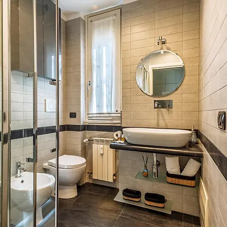 Luminoso Trilocale Vicino Stazione Daire *