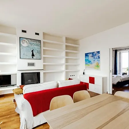 Center Rooftop With Terrace In Porta Romana Milão