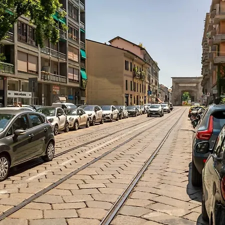 Luxury Jungle - Center * ميلان