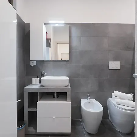 Appartement Primopiano - Ampere Milaan