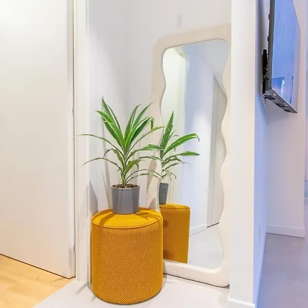 Olgiati Twelve - 3 Charming Bedrooms&gym Appartamento Milano