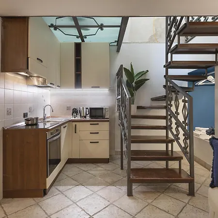 Apartamento La Corte Milanese - Bocconi, Navigli & Duomo Milão