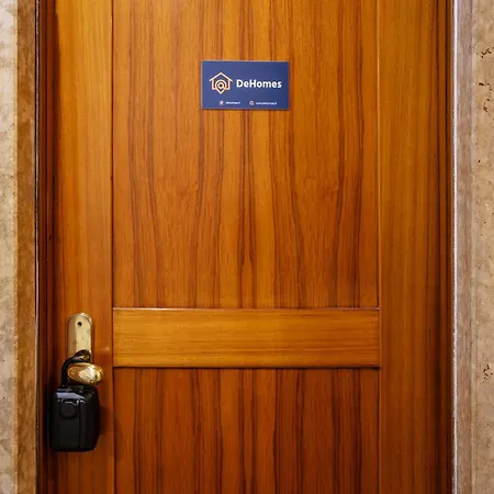 De Homes - La Tua Casa A Porta Nuova Vicino La Metro Apartment *