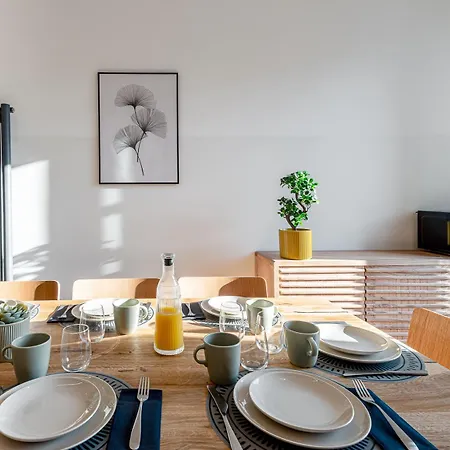 Lägenhet Stayeasy Station - Cozy 3 Bedrooms 3 Baths *