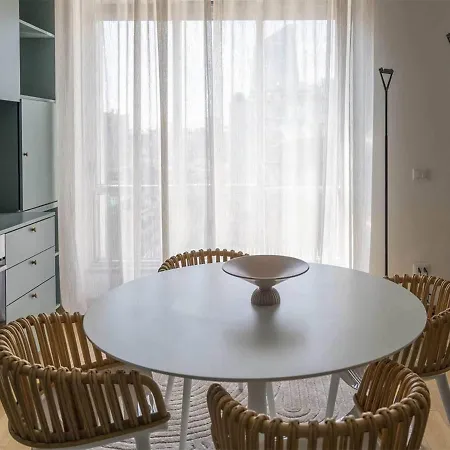 Skyline View & Design Porta Nuova Апартаменты Милан
