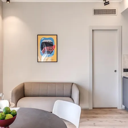 Seety Porta Romana Corte شقة *