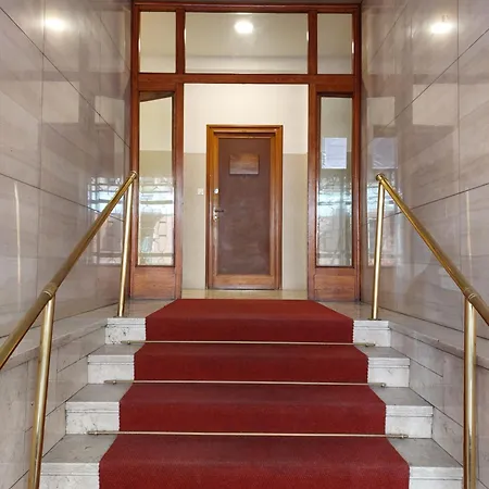 15' A Piedi Dal Centro - Metro M4 Tricolore *