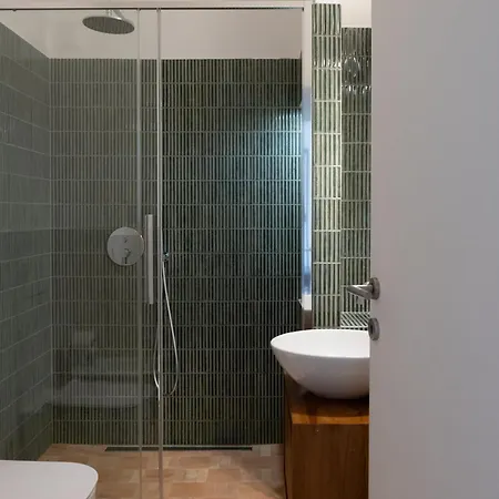 Luminoso Trilocale Con Ampio Terrazzo - Mirable Pm Milano