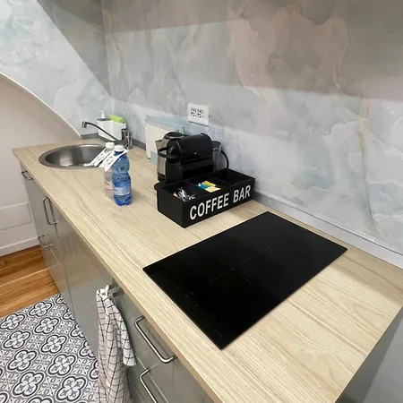 Elena S Navigli Apartman Milánó