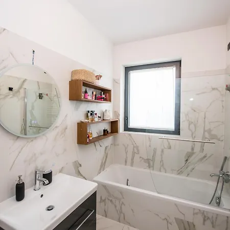 Vivare - The Fifth *