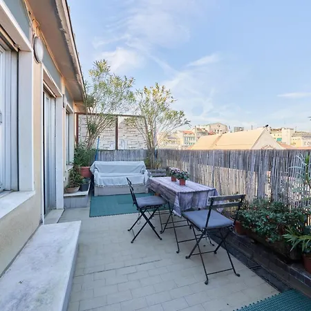 Attico Con Terrazzo - - Duomo 10min Апартаменты Милан