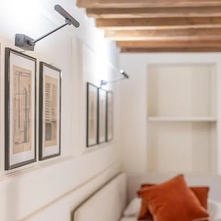 Secret - San Babila Lux & Modern Apartament