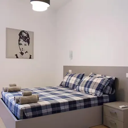 Beautiful In The Heart Of * Milano