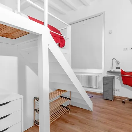 Luxury Design Boscoverticale Apartment Milan