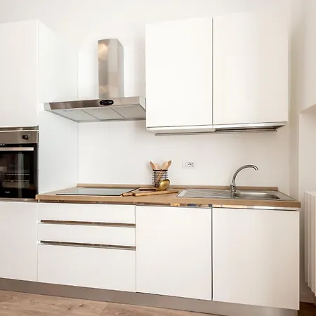 Lägenhet Stayeasy Station - Cozy 3 Bedrooms 3 Baths Milano