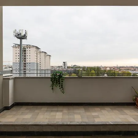 Bridge Cruise Terrace * Milano