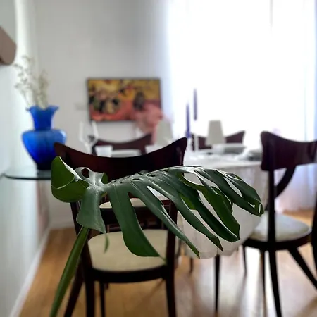 Appartement Duomo-centrale Elegant Two-room Nolo Next To M1 Milaan