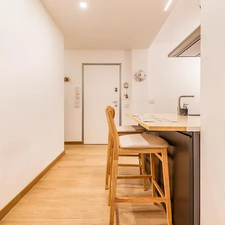 Luxury Via Montenevoso 4 Pax Wi-fi