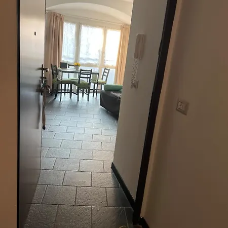 Warm Sunny Lägenhet *