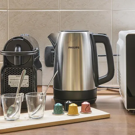 La Corte Milanese - Bocconi, Navigli & Duomo Apartamento *